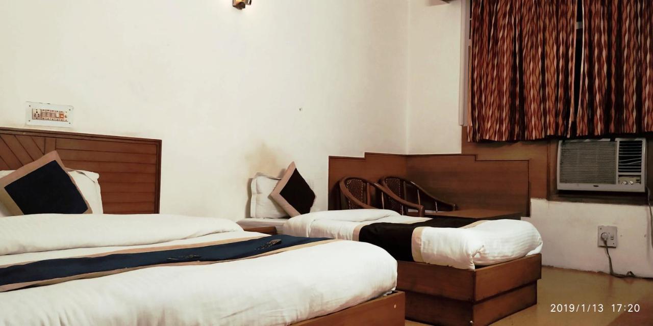 Hotel India International New Delhi Exteriör bild