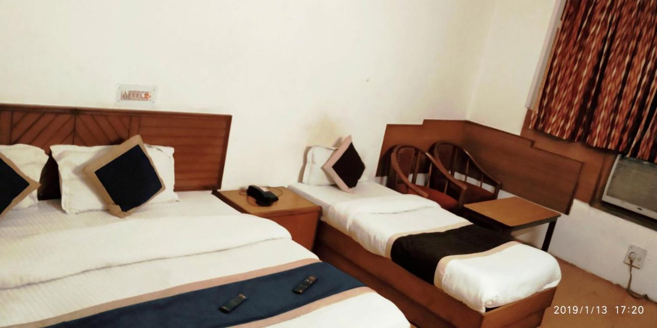 Hotel India International New Delhi Exteriör bild